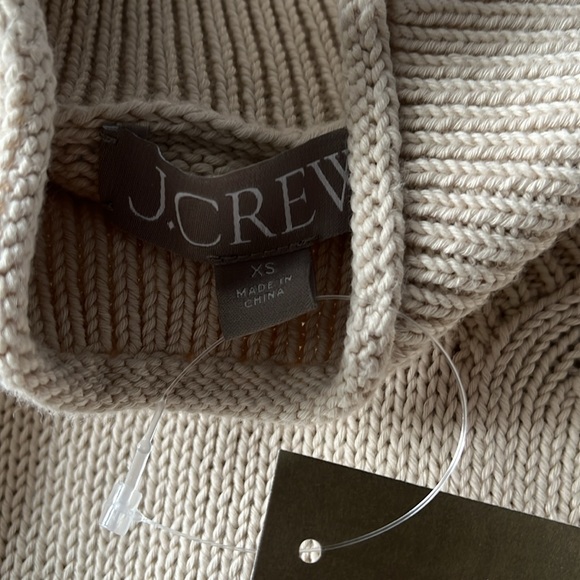 Sweater - Picture 3 of 3